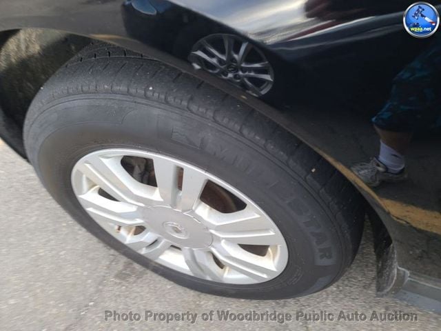 2011 Cadillac SRX FWD 4dr - 22975953 - 11