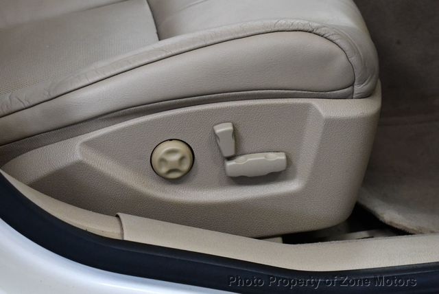 2011 Cadillac STS Luxury - 22489458 - 13