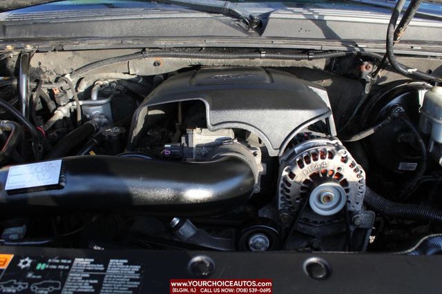 2011 Chevrolet Avalanche 4WD Crew Cab LS - 22798386 - 9