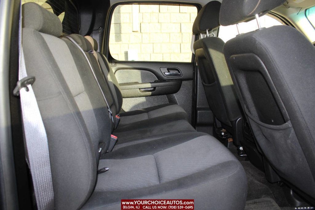 2011 Chevrolet Avalanche 4WD Crew Cab LS - 22798386 - 15