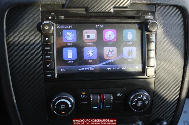 2011 Chevrolet Avalanche 4WD Crew Cab LS - 22798386 - 18