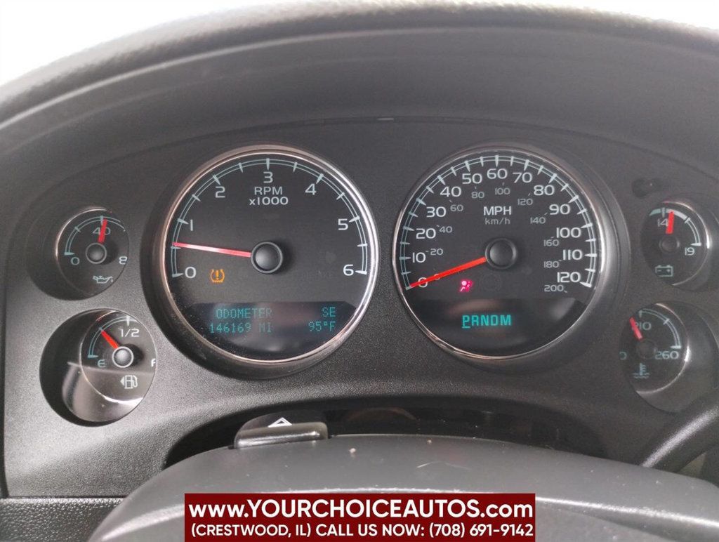 2011 Chevrolet Avalanche 4WD Crew Cab LS - 22849589 - 26