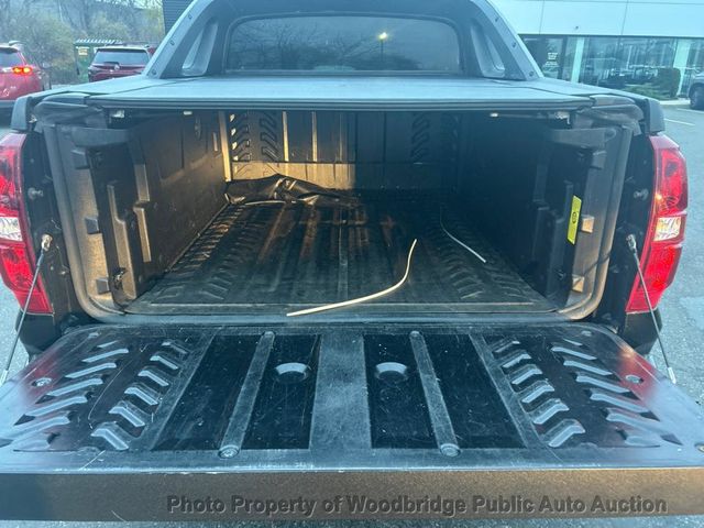 2011 Chevrolet Avalanche 4WD Crew Cab LTZ - 22954434 - 12