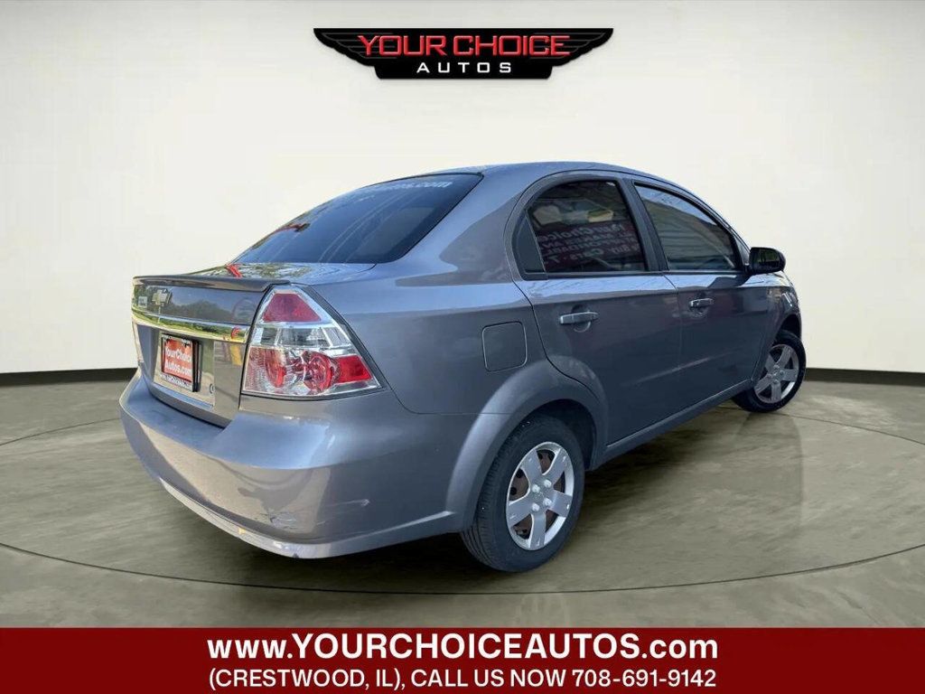 2011 Chevrolet Aveo 4dr Sedan LT w/1LT - 23050918 - 4