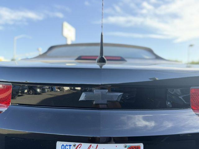 2011 Chevrolet Camaro 2dr Convertible 2LT - 23096379 - 24