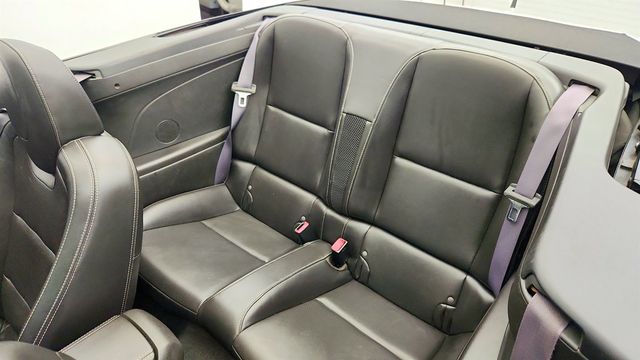 2011 Chevrolet Camaro 2dr Convertible 2LT - 23005683 - 19