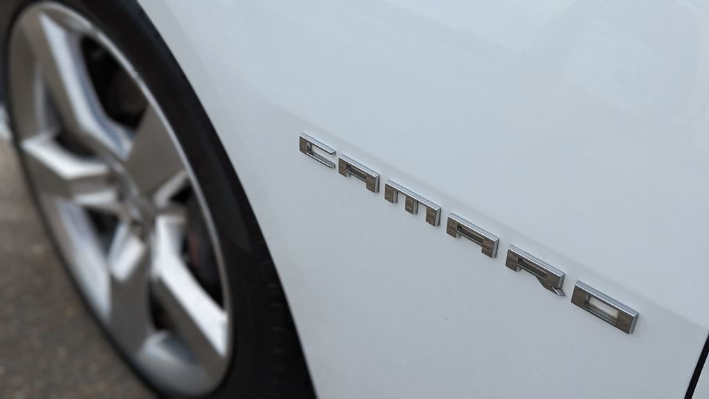 2011 Chevrolet Camaro 2dr Convertible 2SS - 22169004 - 26