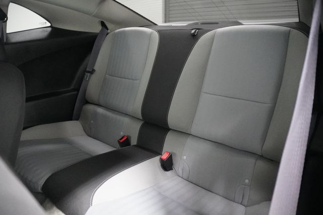 2011 Chevrolet Camaro 2dr Coupe 1LS - 22994941 - 11