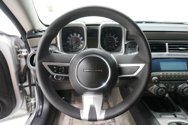 2011 Chevrolet Camaro 2dr Coupe 1LS - 22994941 - 14