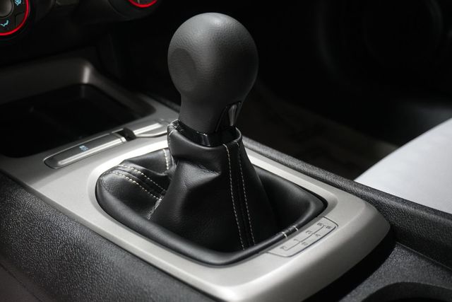 2011 Chevrolet Camaro 2dr Coupe 1LS - 22994941 - 17