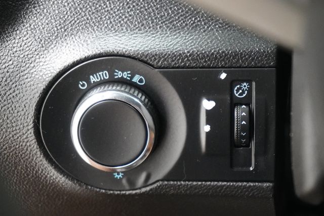 2011 Chevrolet Camaro 2dr Coupe 1LS - 22994941 - 19