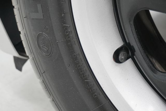 2011 Chevrolet Camaro 2dr Coupe 1LS - 22994941 - 23