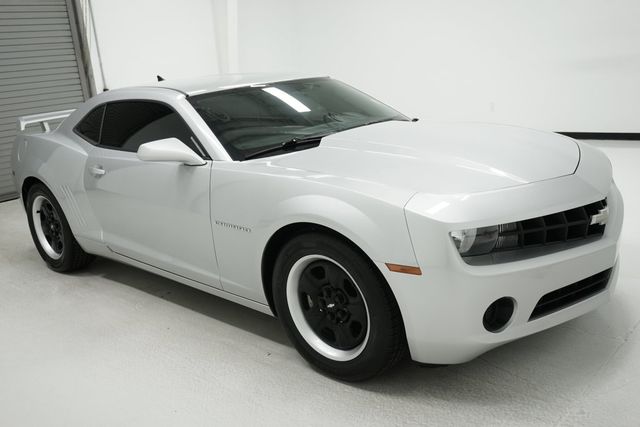 2011 Chevrolet Camaro 2dr Coupe 1LS - 22994941 - 2