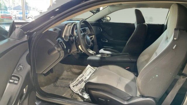 2011 Chevrolet Camaro 2dr Coupe 1LT - 22984880 - 9