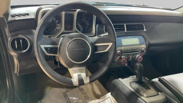 2011 Chevrolet Camaro 2dr Coupe 1LT - 22984880 - 12