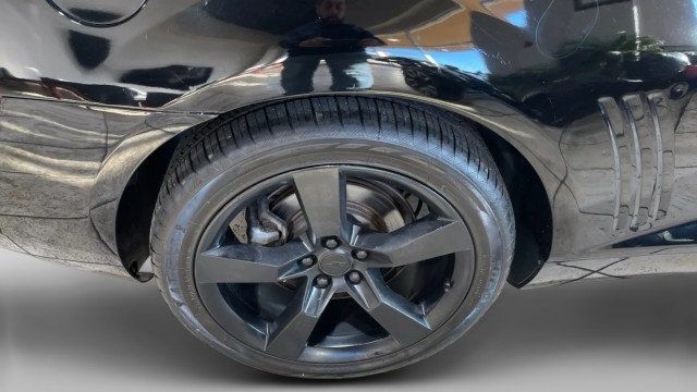 2011 Chevrolet Camaro 2dr Coupe 1LT - 22984880 - 19