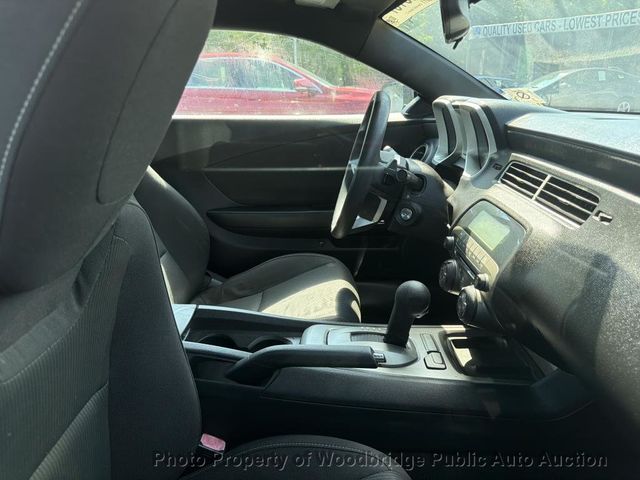 2011 Chevrolet Camaro 2dr Coupe 1LT - 23066366 - 7