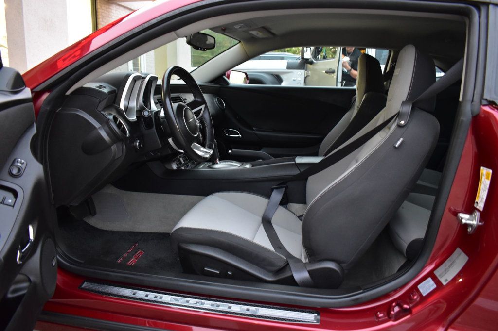 2011 Chevrolet Camaro 2dr Coupe 1SS - 22930730 - 13