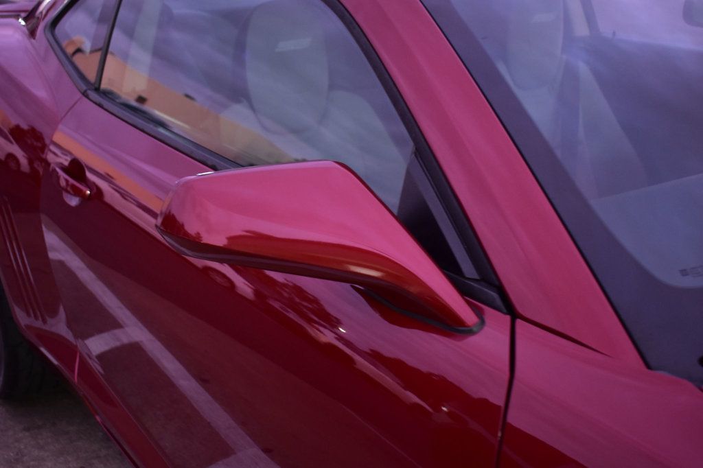 2011 Chevrolet Camaro 2dr Coupe 1SS - 22930730 - 37