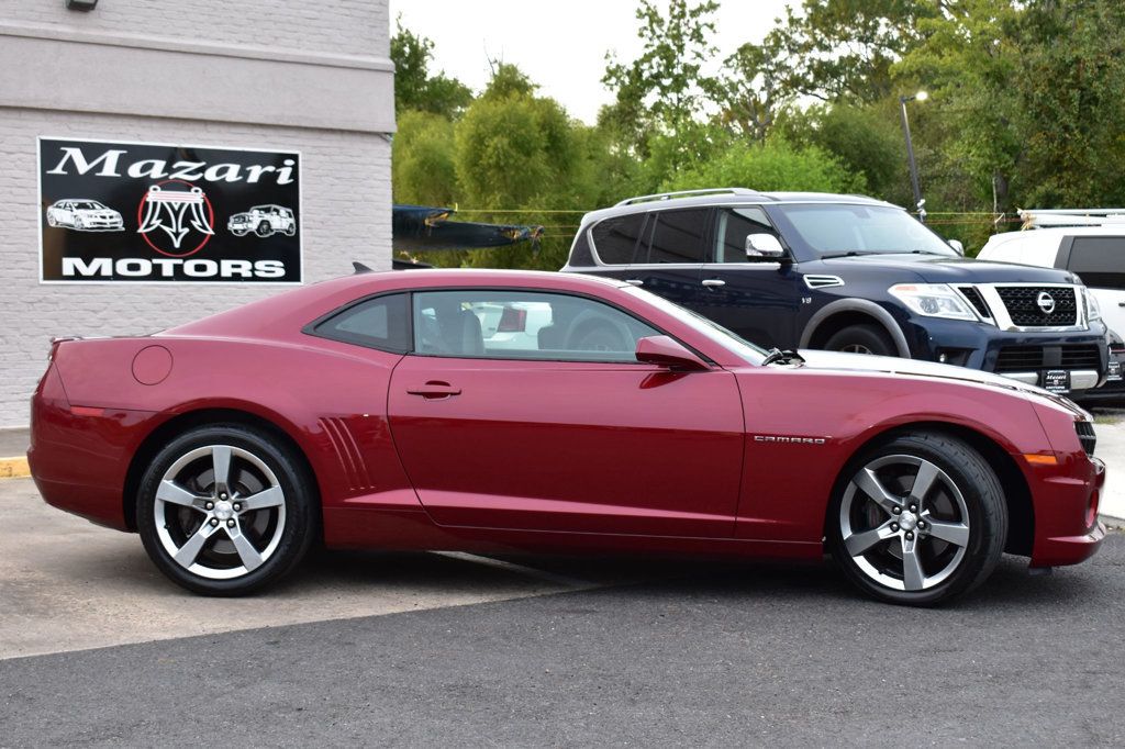 2011 Chevrolet Camaro 2dr Coupe 1SS - 22930730 - 3