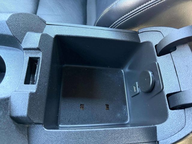 2011 Chevrolet Camaro 2dr Coupe 2LT - 22989550 - 34