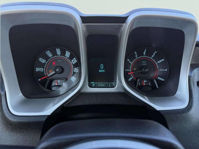 2011 Chevrolet Camaro 2dr Coupe 2LT - 22989550 - 35