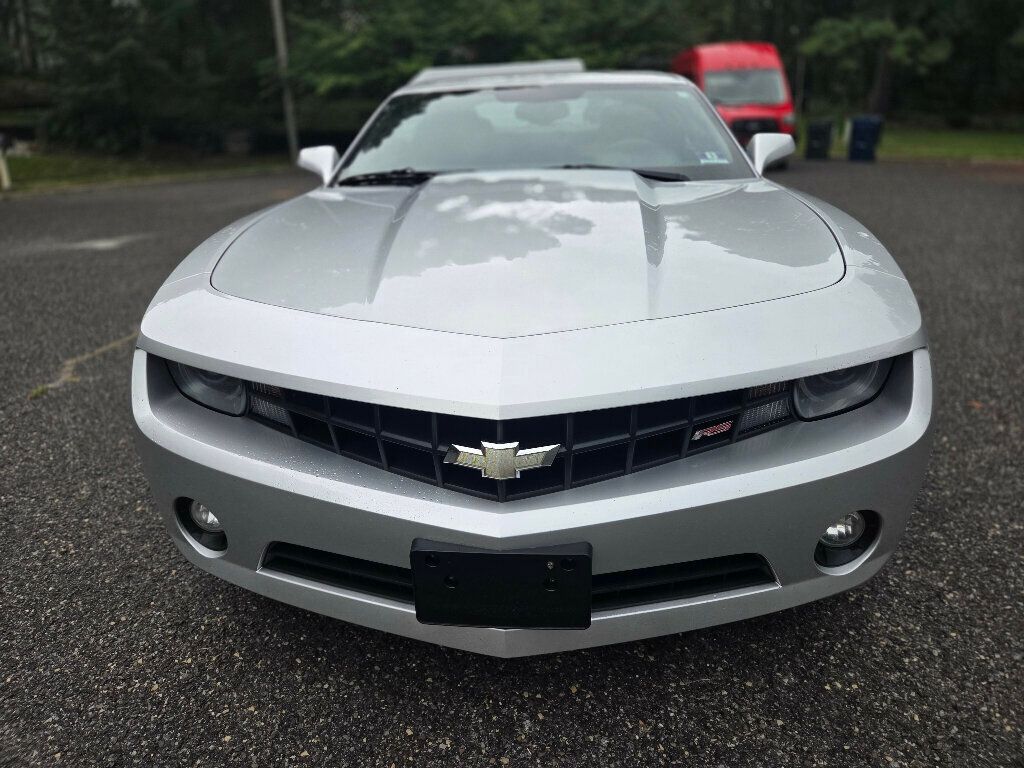 2011 Chevrolet Camaro Coupe 2LT photo 8