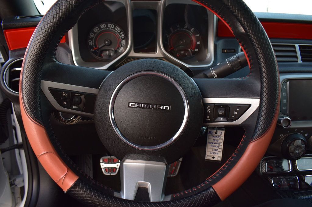 2011 Chevrolet Camaro 2dr Coupe 2SS - 23058469 - 27