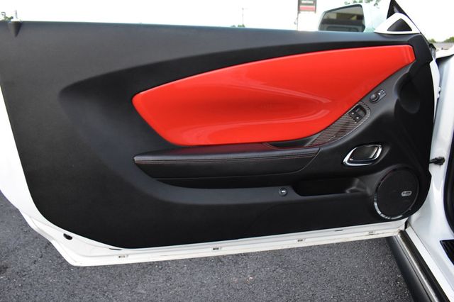 2011 Chevrolet Camaro 2dr Coupe 2SS - 23058469 - 49