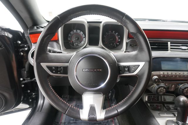 2011 Chevrolet Camaro 2dr Coupe 2SS - 23016466 - 14