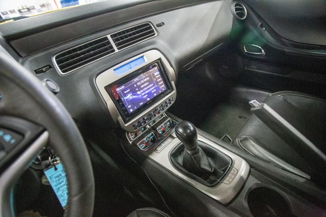 2011 Chevrolet Camaro 2dr Coupe 2SS - 23029840 - 5