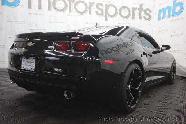 2011 Chevrolet Camaro 2dr Coupe 2SS - 22855811 - 6