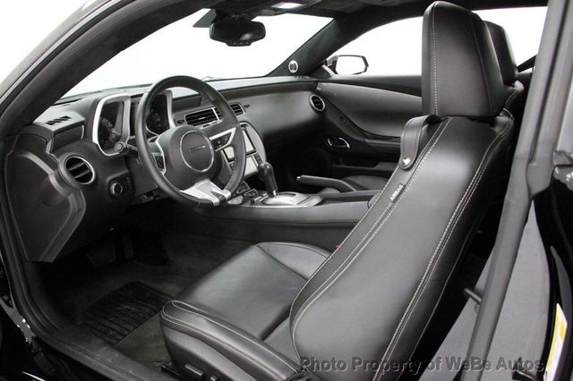 2011 Chevrolet Camaro 2dr Coupe 2SS - 23027930 - 16