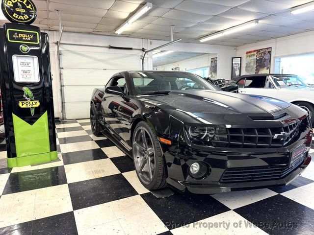 2011 Chevrolet Camaro 2dr Coupe 2SS - 23027930 - 38