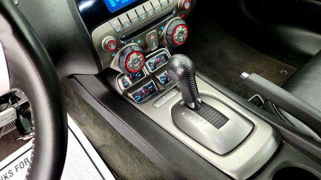 2011 Chevrolet Camaro 2LT Coupe w/ RS Package, Silver Stripes & Remote Start - 23040237 - 15