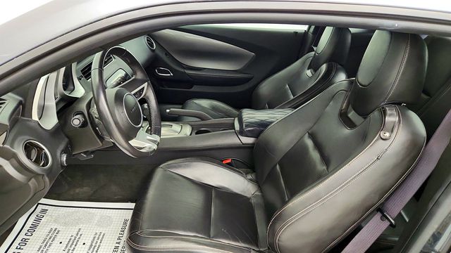 2011 Chevrolet Camaro 2LT Coupe w/ RS Package, Silver Stripes & Remote Start - 23040237 - 18
