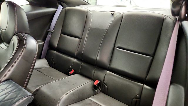 2011 Chevrolet Camaro 2LT Coupe w/ RS Package, Silver Stripes & Remote Start - 23040237 - 19