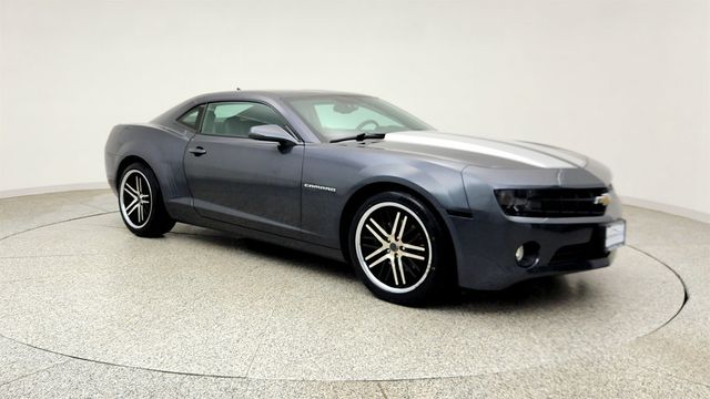 2011 Chevrolet Camaro 2LT Coupe w/ RS Package, Silver Stripes & Remote Start - 23040237 - 2