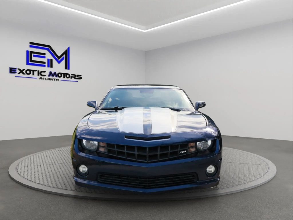 2011 Chevrolet Camaro Coupe 2SS photo 9