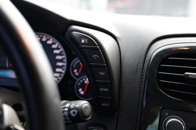 2011 Chevrolet Corvette 2dr Coupe w/1LT - 22963622 - 25