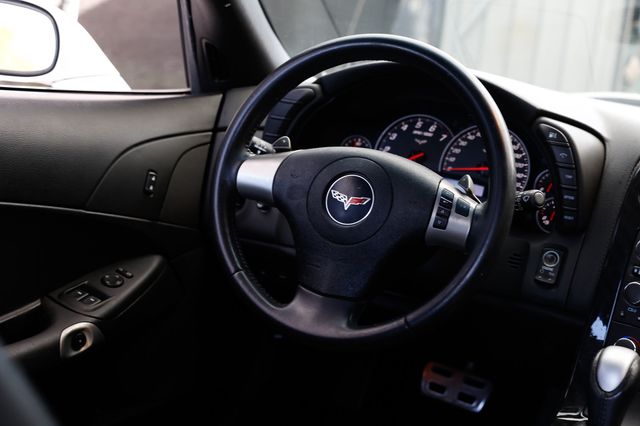 2011 Chevrolet Corvette 2dr Coupe w/1LT - 22963622 - 27