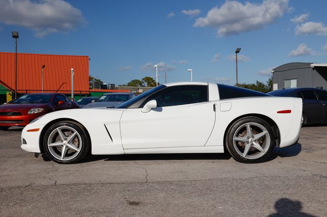2011 Chevrolet Corvette 2dr Coupe w/1LT - 22963622 - 7
