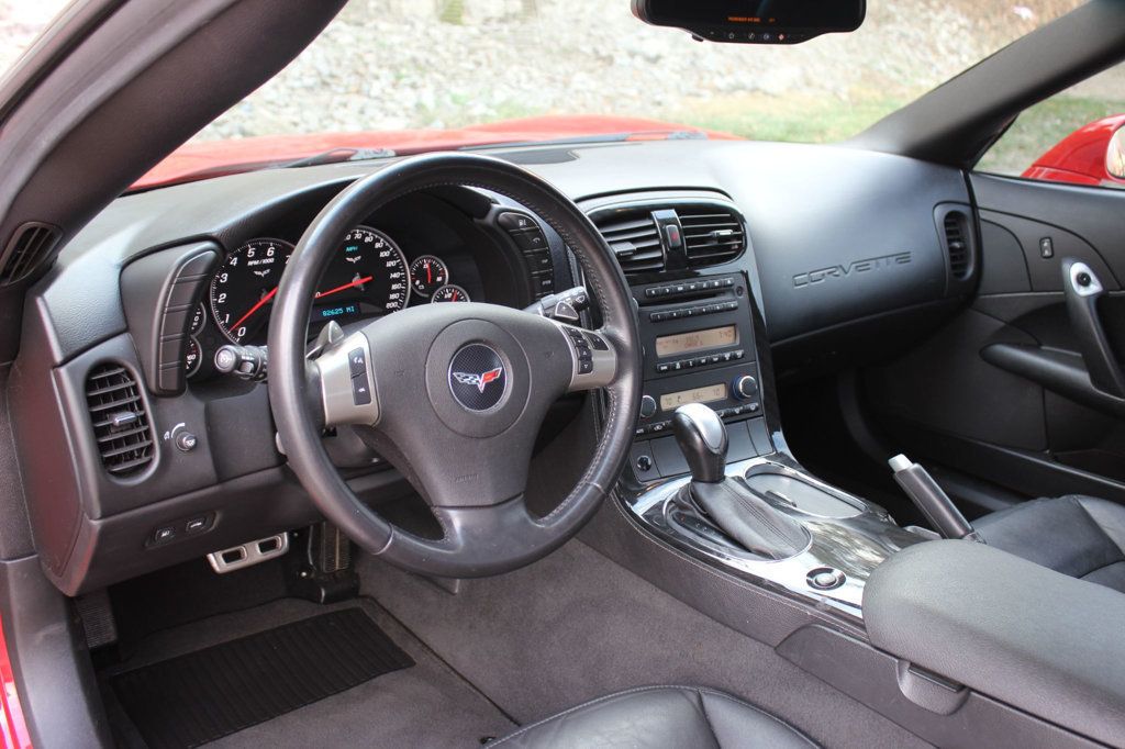 2011 Chevrolet Corvette 2dr Coupe w/2LT - 22962873 - 17
