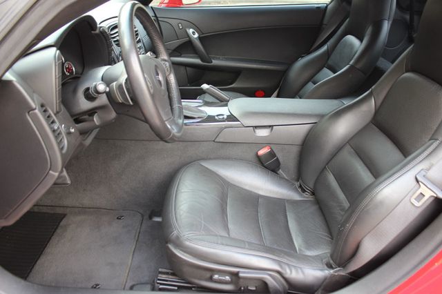 2011 Chevrolet Corvette 2dr Coupe w/2LT - 22962873 - 18