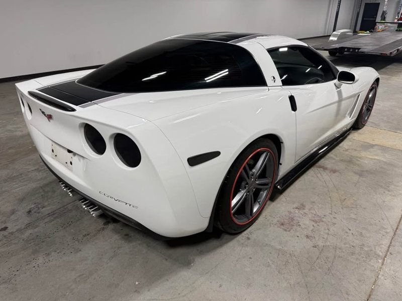 2011 Chevrolet Corvette 2dr Coupe w/3LT - 23006658 - 4