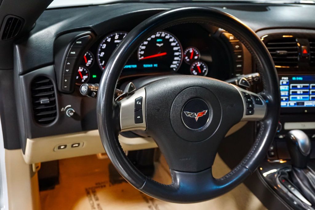 2011 Chevrolet Corvette Grand Sport 3LT photo 11
