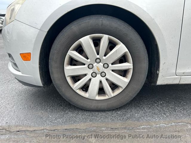 2011 Chevrolet CRUZE 4dr Sedan LS - 23008190 - 10