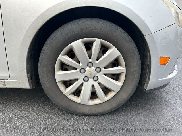 2011 Chevrolet CRUZE 4dr Sedan LS - 23008190 - 11
