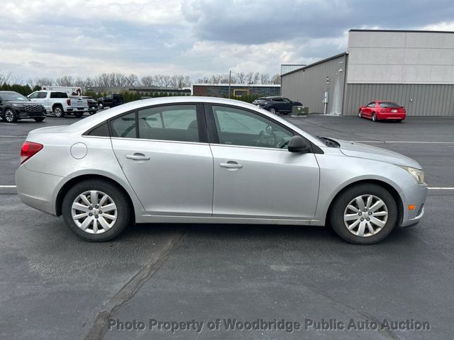 2011 Chevrolet CRUZE 4dr Sedan LS - 23008190 - 2