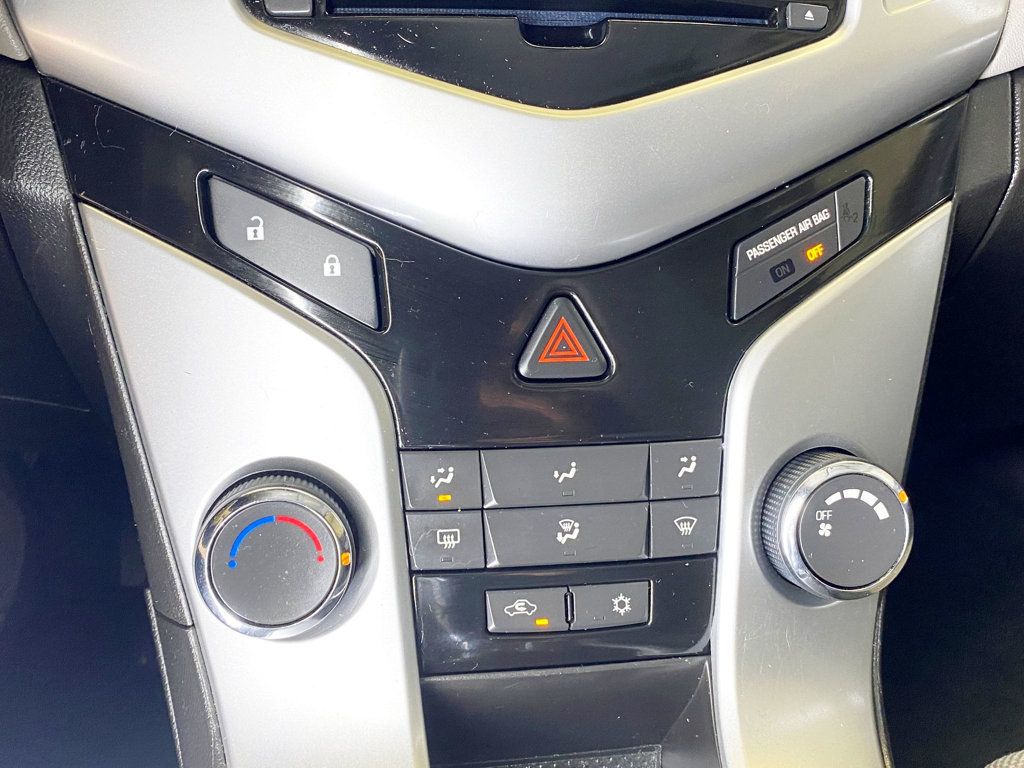 2011 Chevrolet CRUZE 4dr Sedan LS - 22938136 - 28